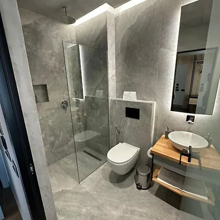 Azura Ksamil Hotel Room photo