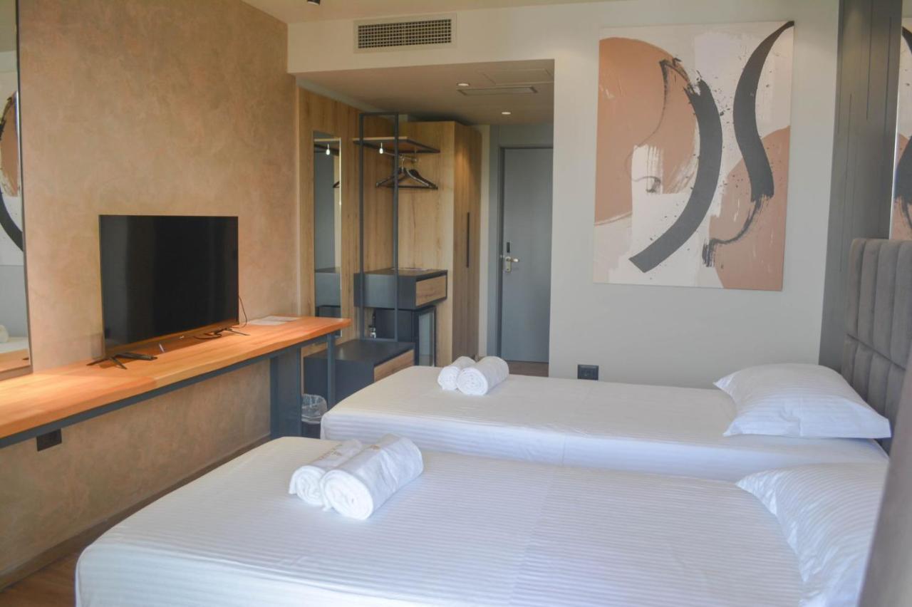 Azura Hotel Ksamil