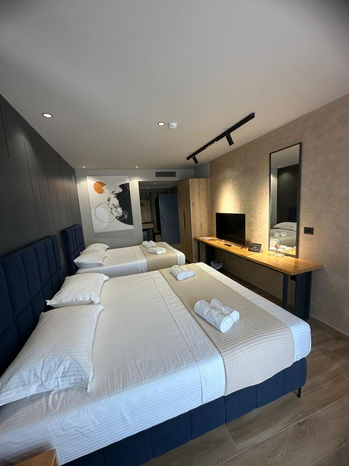 Hotel Azura Ksamil